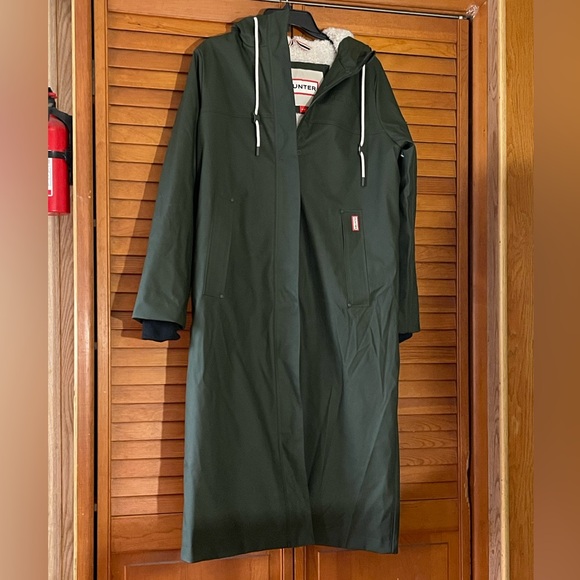 Hunter Sammy Rubberized Long Padded Raincoat. Size M Women #274
